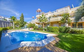 Refurbished 2-Bed Apartment Burriana Beach.